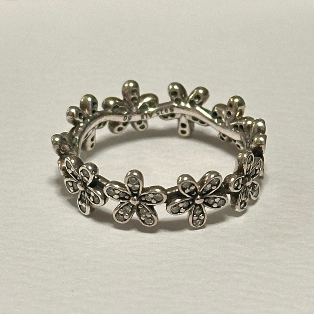 Pandora Daisy Circle Ring size 50 (5)